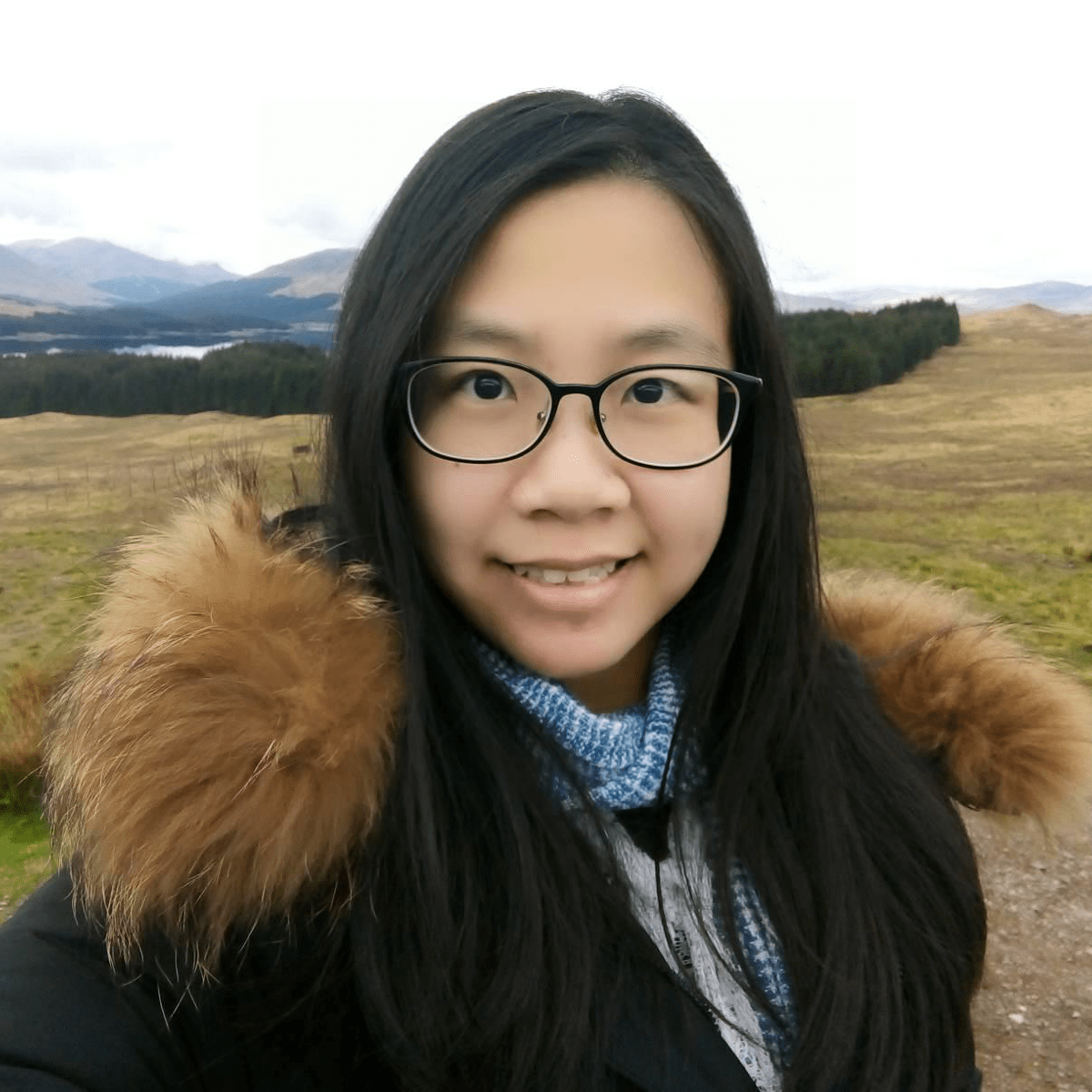 อาทิมา ธาราทิพยกุล